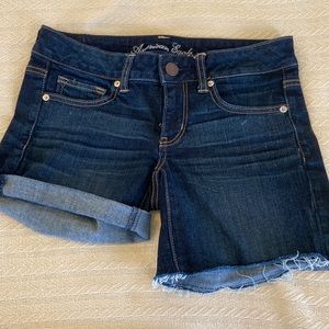 NWOT American Eagle jean shorts 6 Jr